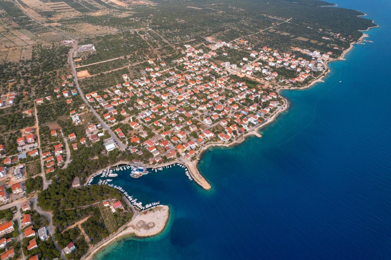 Apartments By The Sea Mandre, Pag - 4092 Kolan Exteriör bild